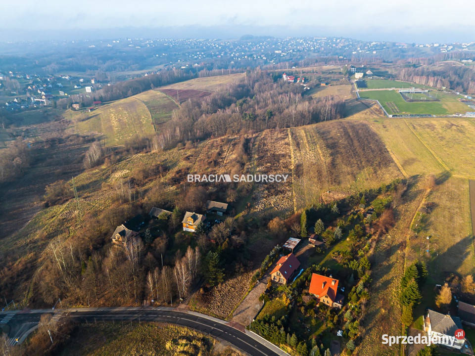 Działkę sprzedam 13500m2 Włosań woda