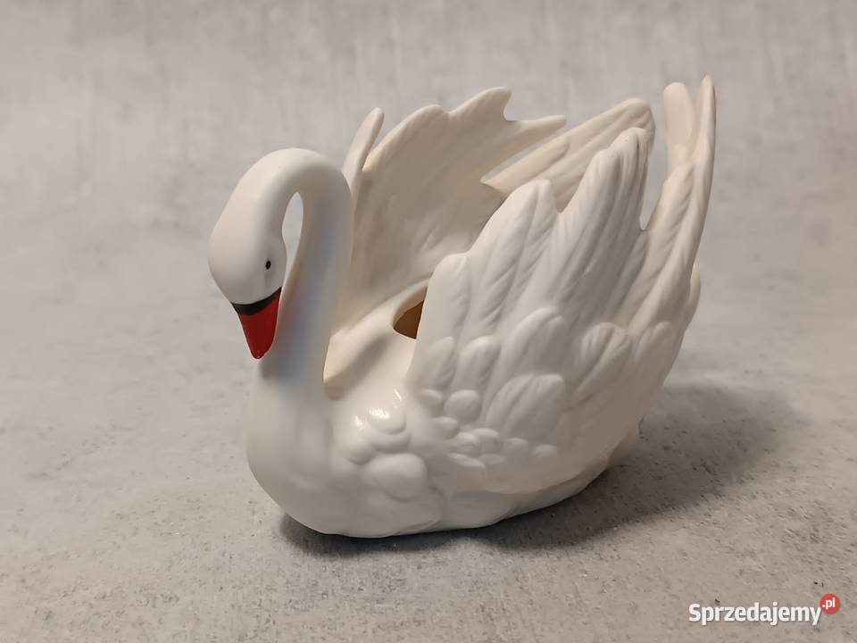 GOEBEL Porcelanowa Figurka Łabędź Biskwit W Dobrzany