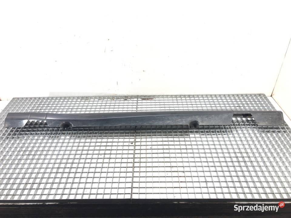 LISTWA PROGOWA PRAWA ST FORD FIESTA MK7