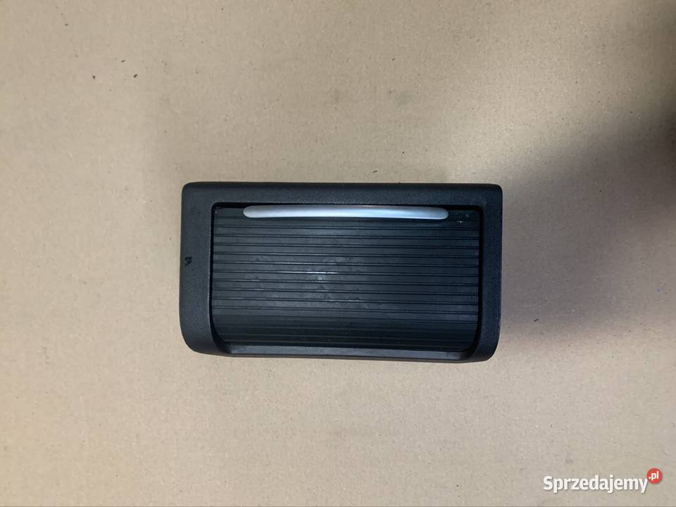 24423418 Schowek żaluzja tunelu opel Vectra c zachodniopomorskie sprzedam