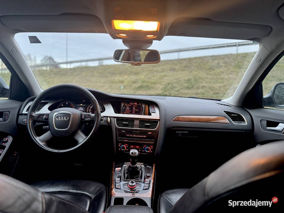 Audi a4 b8 sedan manual 143 full wersja 213000km sprzedam