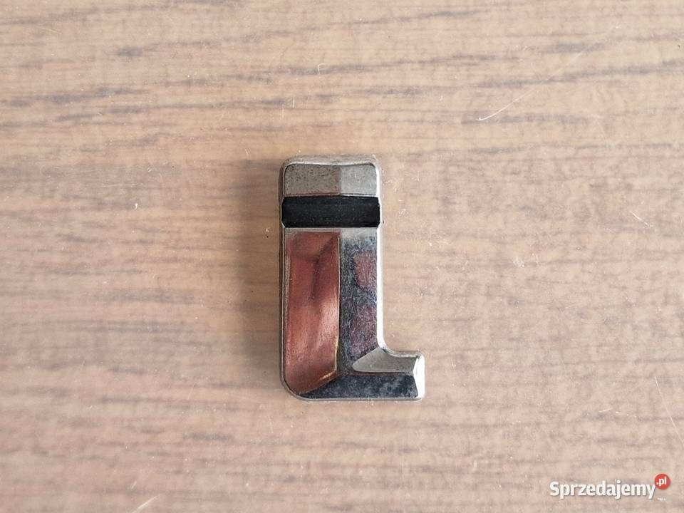 Emblemat BMW i na klapę