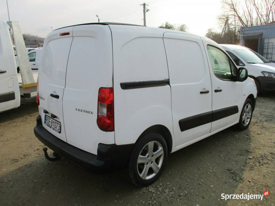 Peugeot Partner 16 HDI 75 VAT23 Rok produkcji 2010 Dębica