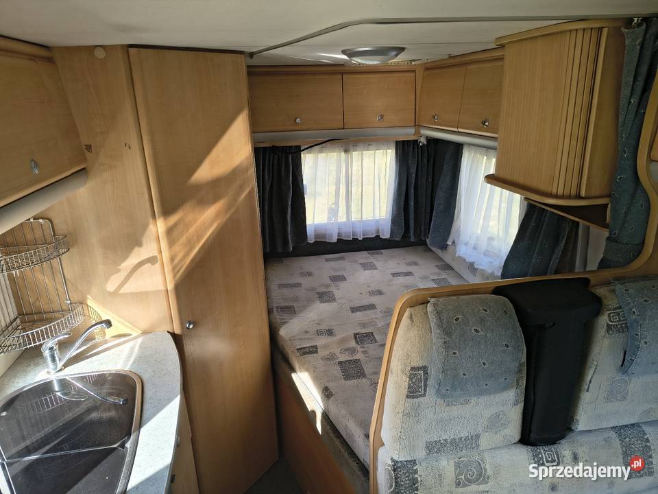 Zadbany camper półintegra 6 osobowy silnika 28 Rok produkcji 2002 Lublin