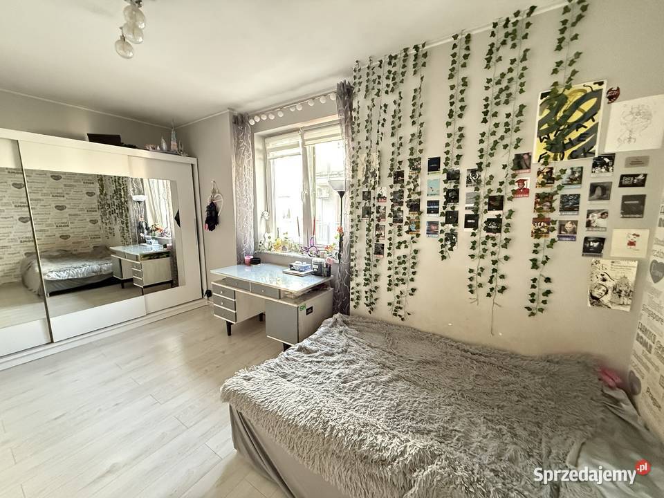 Sprzedam mieszkanie 3 pokoje balkon 60m2 Marki własność