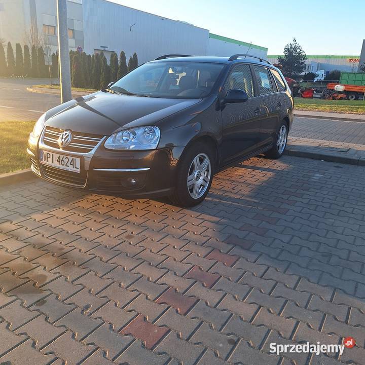 Vw Golf V Kombi 16 mpi lakier metallic Piaseczno