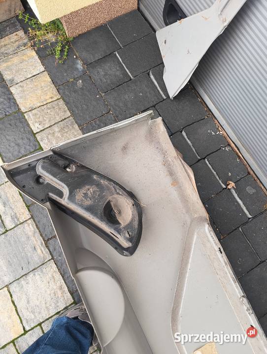 Zderzak tył przyczepy kempingowej Hymer Eriba świętokrzyskie Odrowążek sprzedam