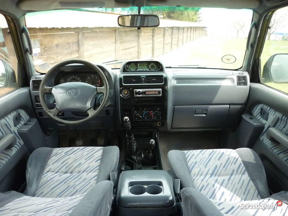 13 700 TOYOTA LAND CRUISER KZJ90 4x4 30 TD 125 D Land Cruiser sprzedam