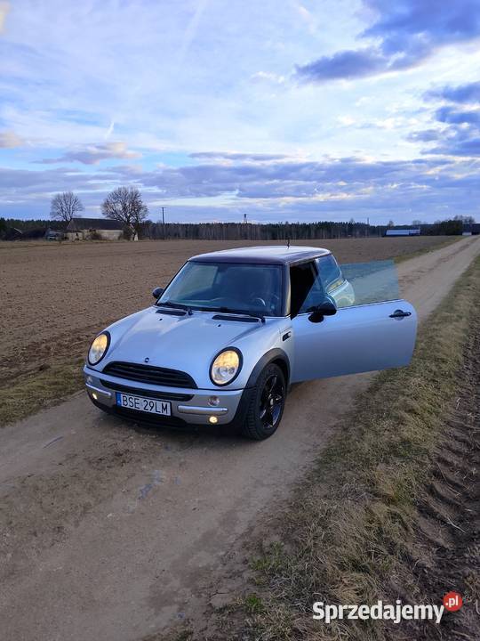 Mini One 16 benz Rok produkcji 2003 Sejny