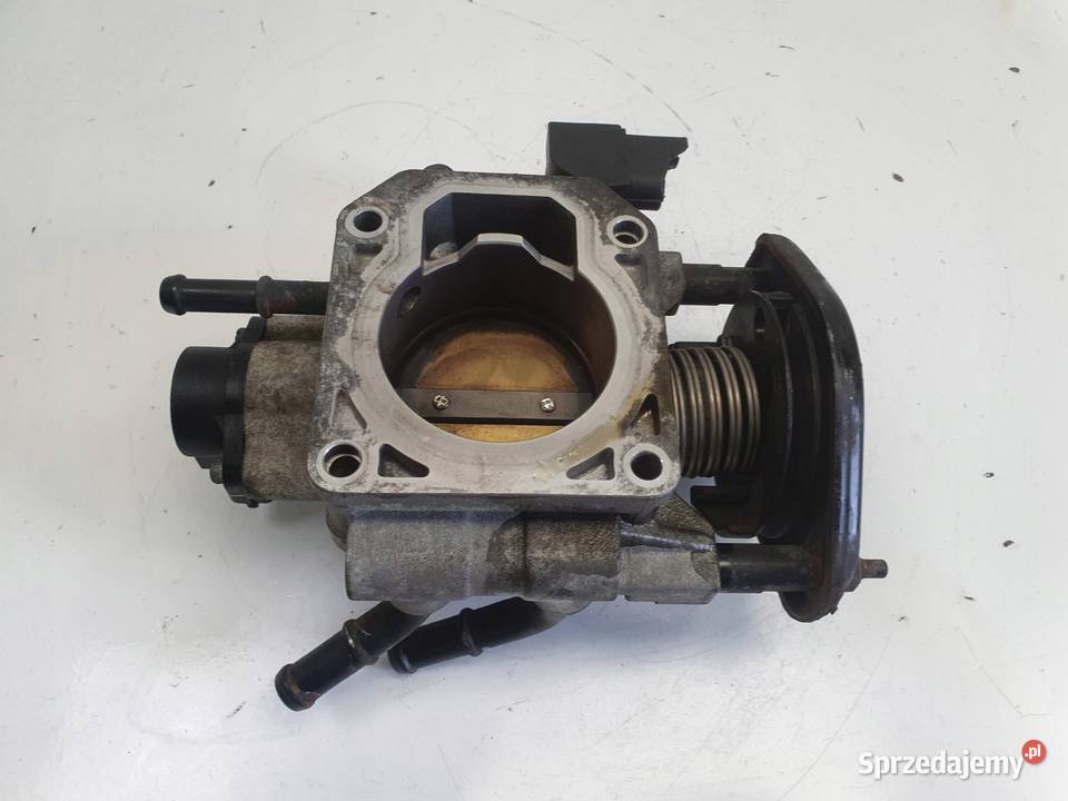 PRZEPUSTNICA Hyundai i30 16 16V 35100 Chełm