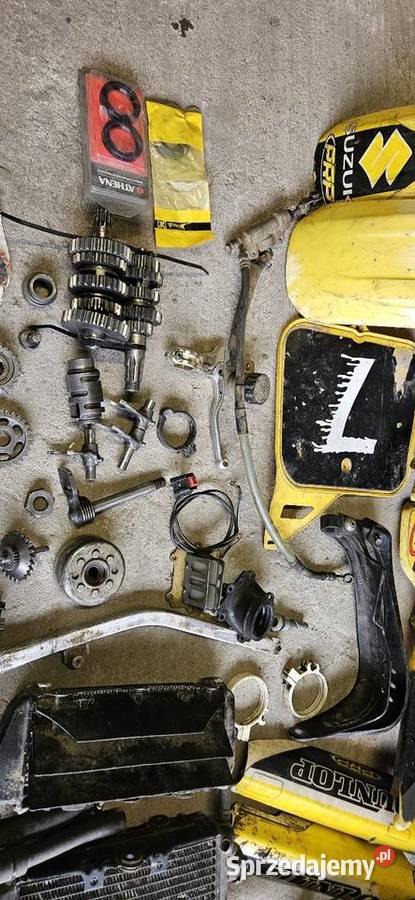 Suzuki RM 250 9596r pozostałości cześci sprzedam