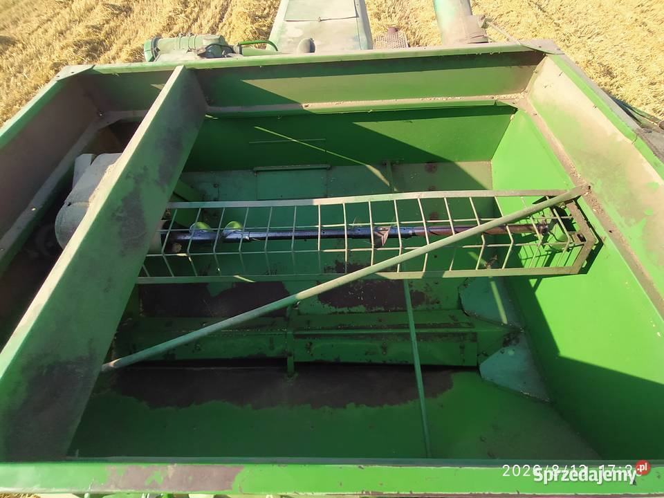 JOHN DEERE 942 gotowy do żniw nieuszkodzony Słomniki sprzedam
