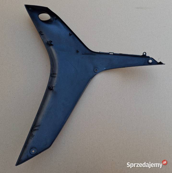 HONDA CBR 600RR OWIEWKA PRAWA BOCZEK CZASZA Bieleń