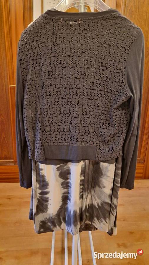 Dwuczęściowy komplet TUNIKA i NARZUTKA marki sprzedam