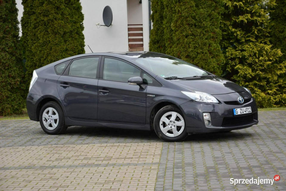 Toyota Prius 154 przebieg Iwłaściciel komputer pokładowy Ostrów Mazowiecka
