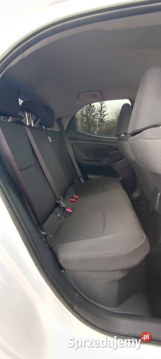 Toyota Yaris 15 hybryda 2021r 82 przebiegu sprowadzony