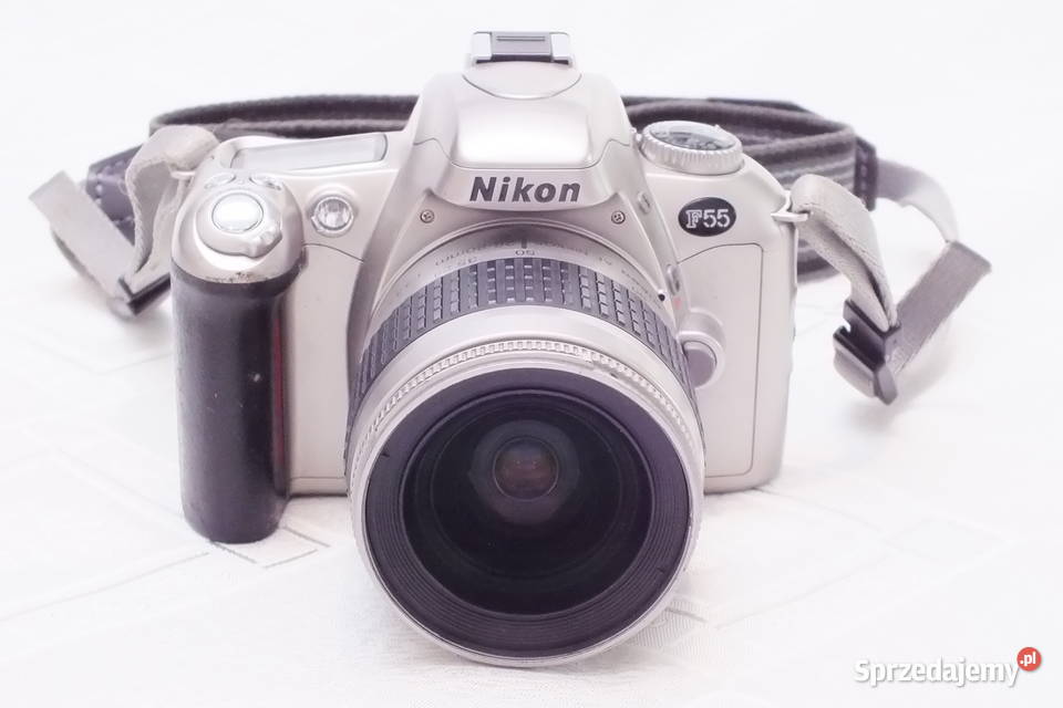 Nikon F55 AF Nikkor 2880 3356 G Lubin