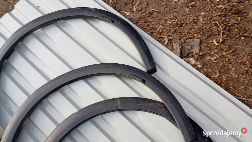 Listwy błotnika lewy tył DS7 9817250277 sprzedam