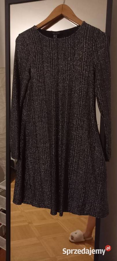 Sukienka sylwestrowa z długim rękawem Warszawa