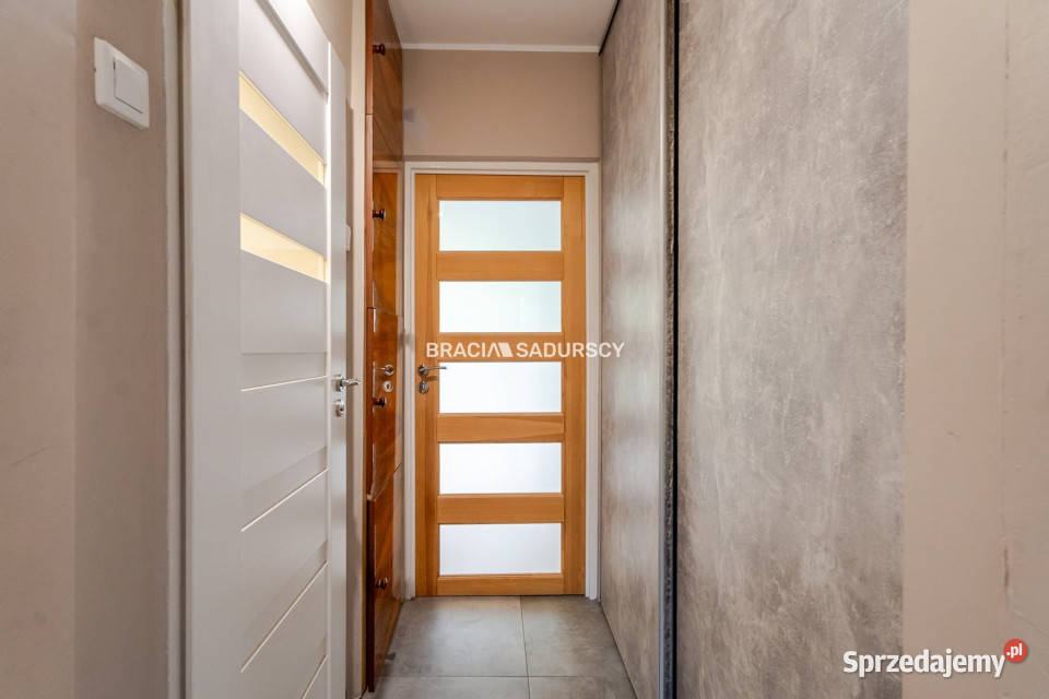 Mieszkanie Kraków os Arce 4825m2 3pok