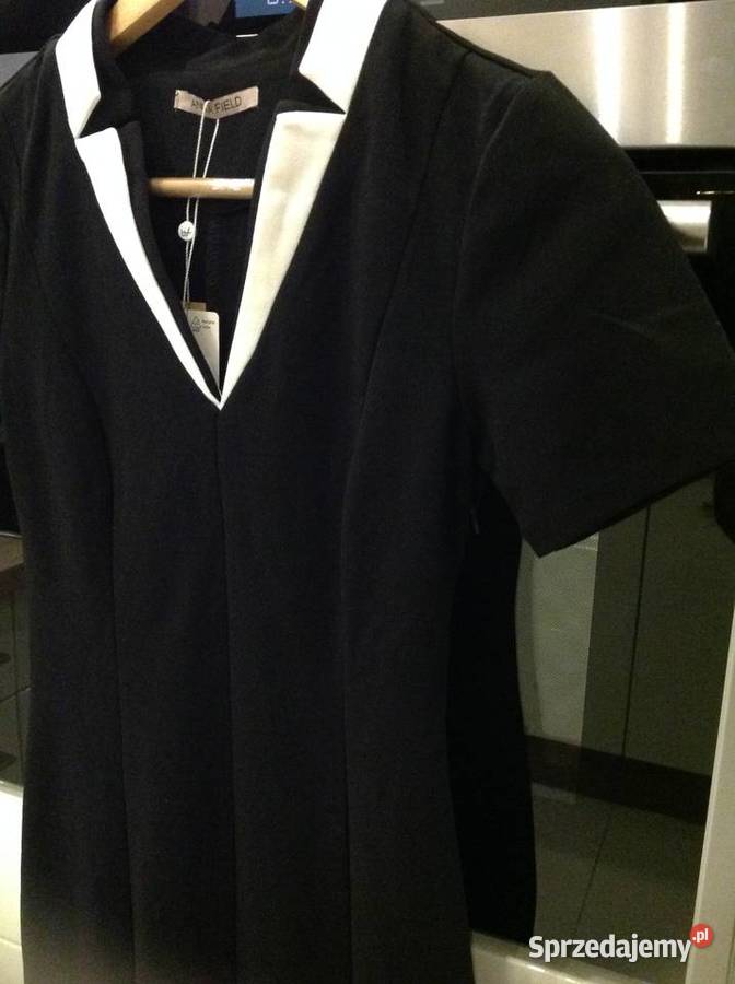 Czarna Sukienka ala Chanelka Damska ANNA FIELD Odzież damska Nowa Sól