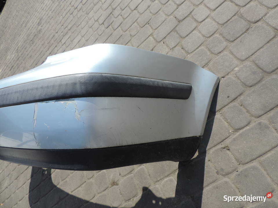 VW BORA SEDAN ZDERZAK TYŁ LA7W Zderzaki