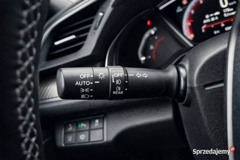 Honda Civic X 20172021 Sadlno