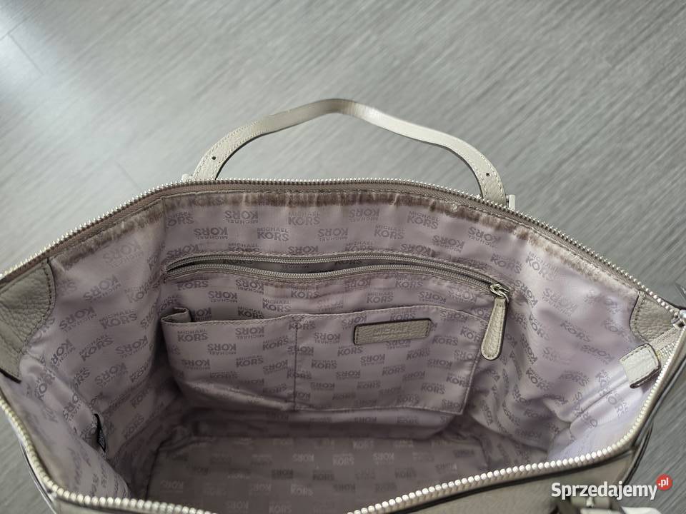 Skórzana torebka na ramię Michael Kors Nowogard