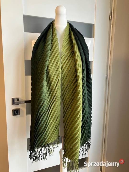 Piękna chusta szal apaszka ombre zielona szalik Nisko sprzedam
