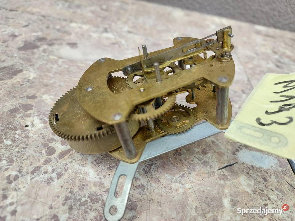 M193 Mechanizm starego małego zegara chodzik Tczew