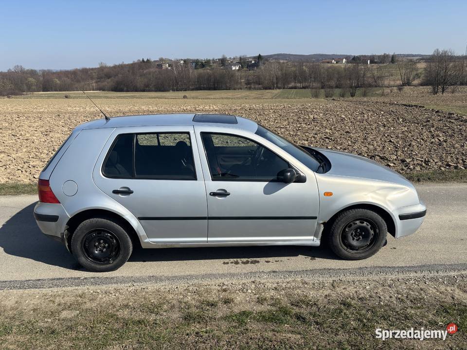 Golf 4 14 benzyna podkarpackie Jasło