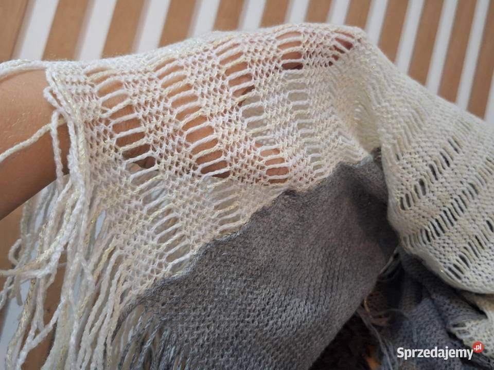 Szalo komin biało szary