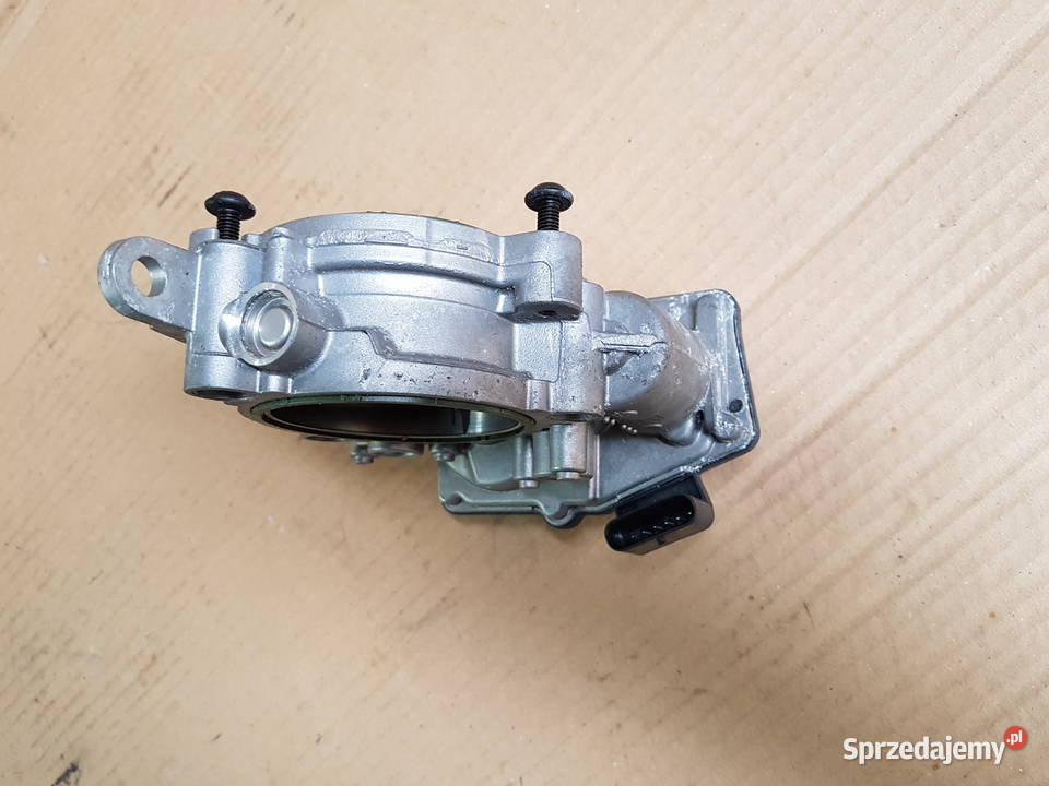 BMW 1 120 F20 f21 LIFT przepustnica powietrza 20 Silniki i osprzęt Legnica