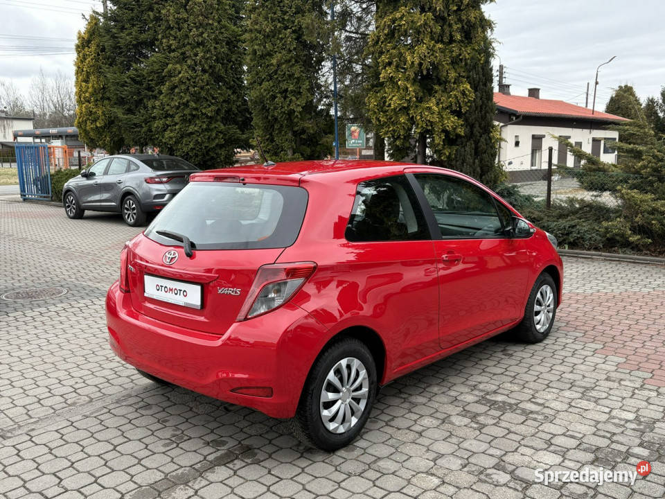 Toyota Yaris Niski Przebieg Gwarancja III Rok produkcji 2012 Tarnowskie Góry