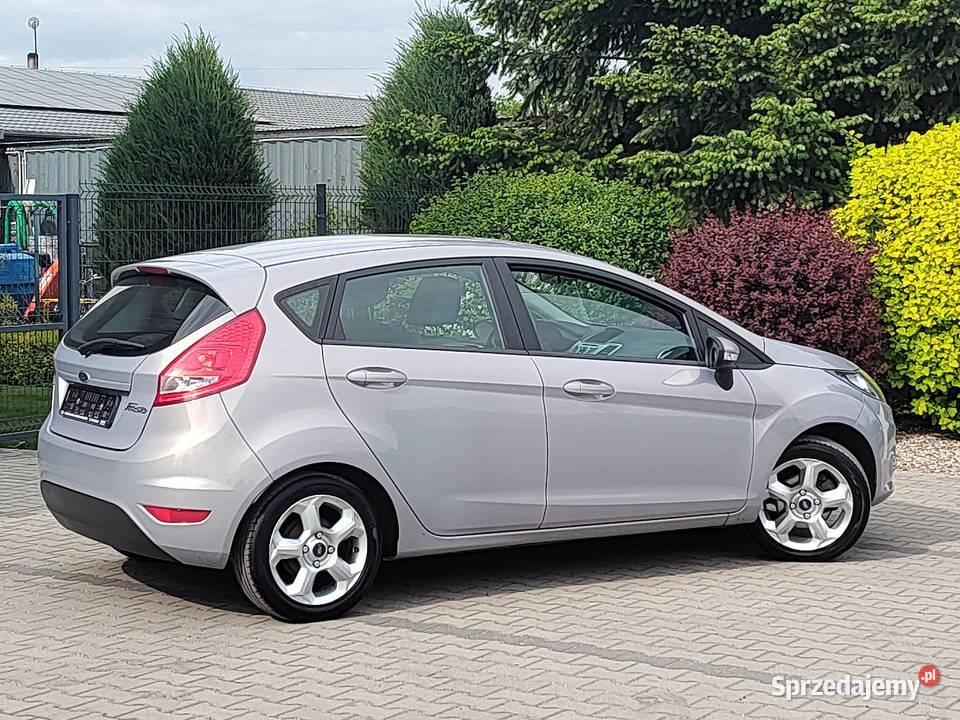 FORD FIESTA 125 BENZYNA Leszno