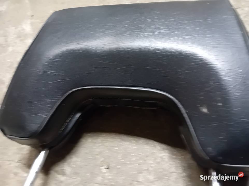 Polonez Fiat 125p zagłówki Sarnaki