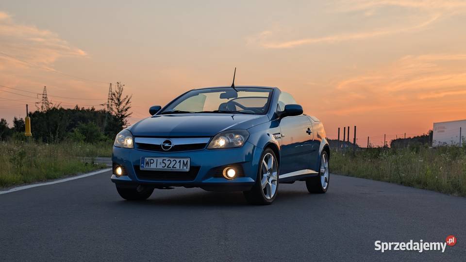 Opel Tigra B Twintop 14 B 2004