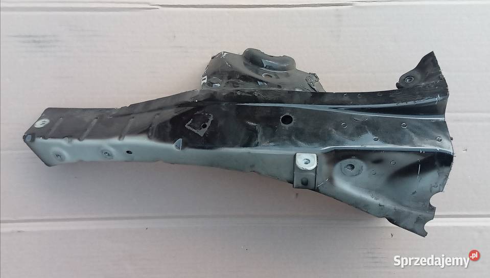 Skoda Karoq fartuch lewy przód wielkopolskie Przeźmierowo