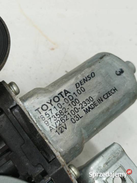 MECHANIZM SZYBY PRAWY PRZÓD 857100D100 Toyota