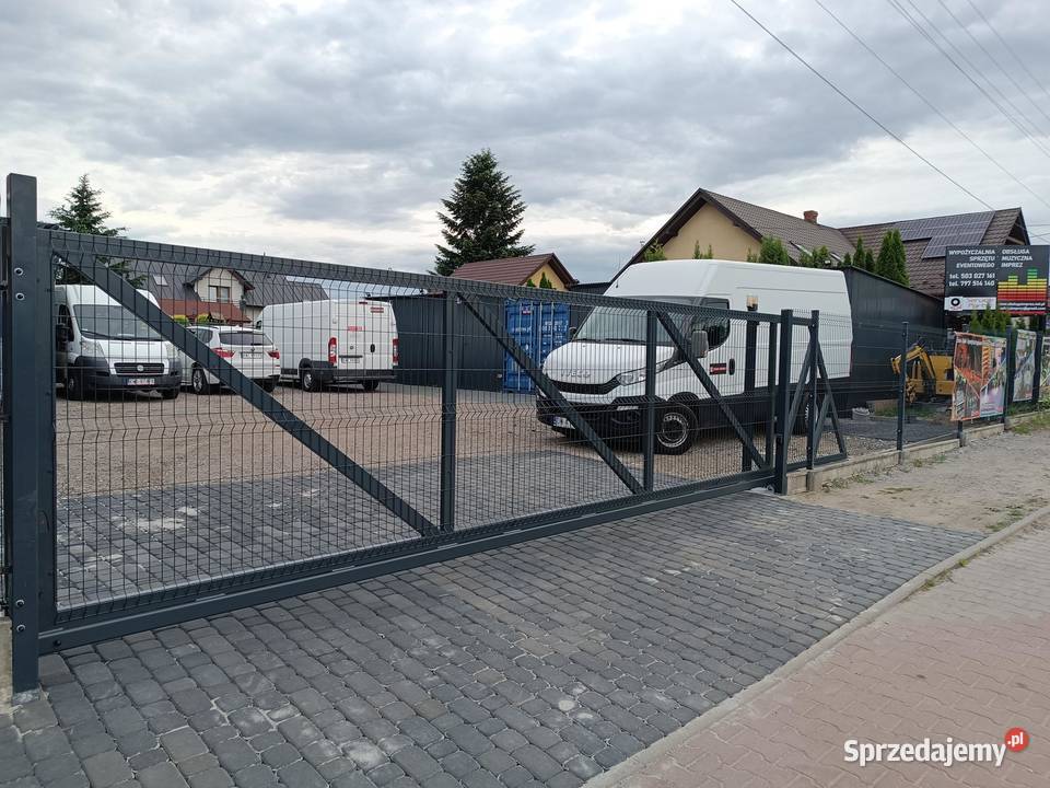 Wypożyczalnia wynajem bus TRANSPORT przyczepa Kraków