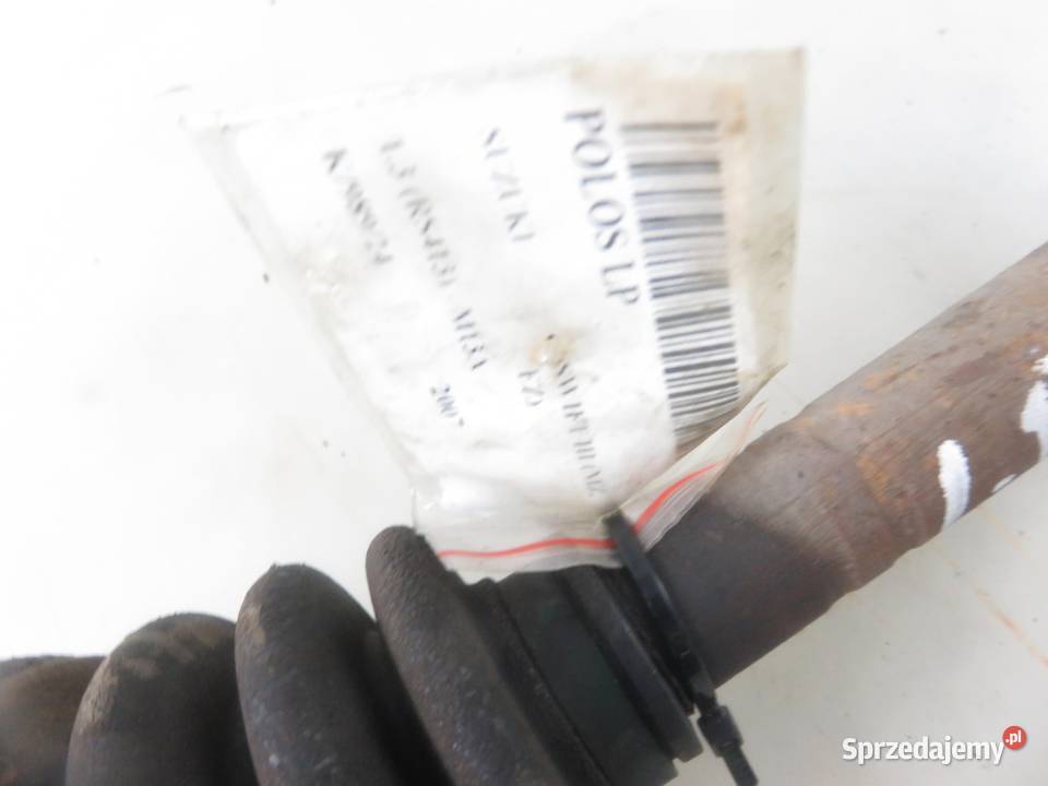 PÓŁOŚ LEWA PRZEDNIA SUZUKI SWIFT III 13 B