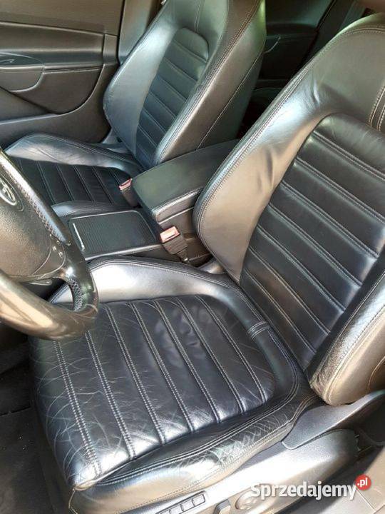 Volkswagen Passat B6 32 V6 FSI 250 4MOTION 3189cm3 Passat Bolęcin