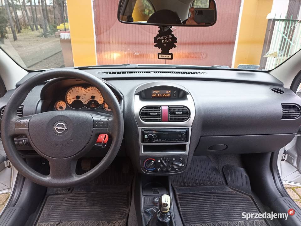 Opel Corsa C 14 90 2002 sport irmscher immobilizer Nowa Sól