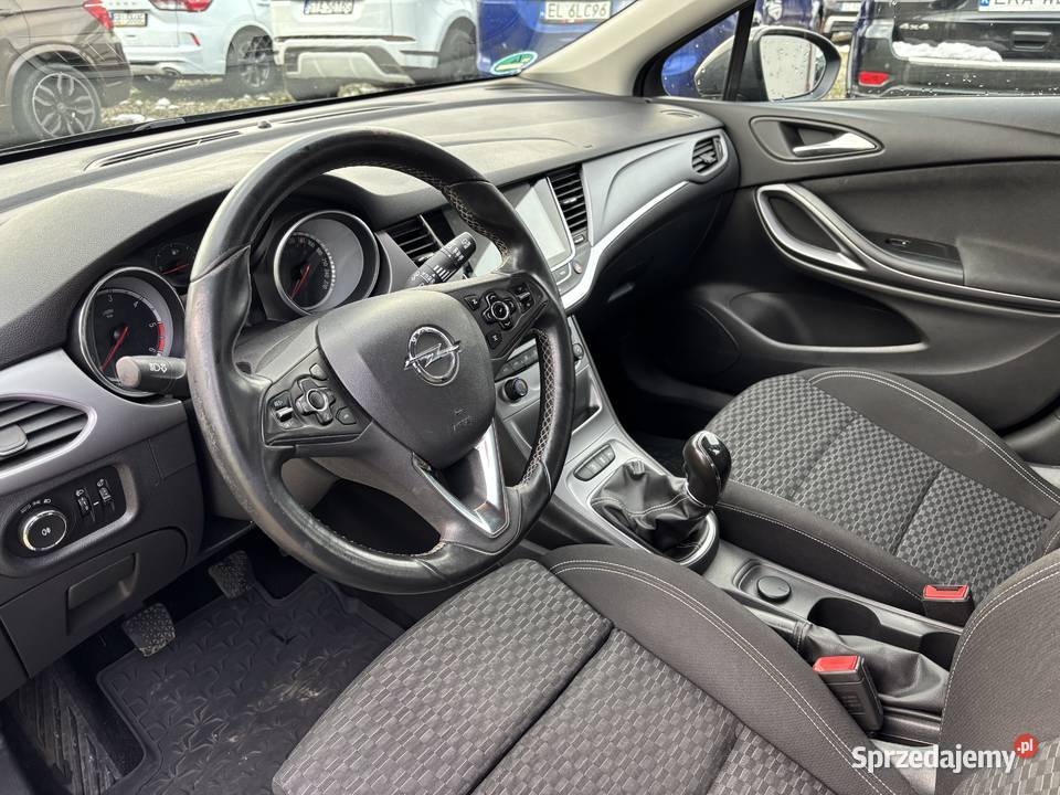 Opel Astra Gwarancja sprowadzony Paniówki