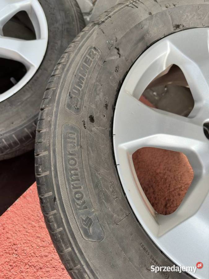 Oryginalne felgi aluminiowe Toyota RAV4 17 z warmińsko-mazurskie Morąg