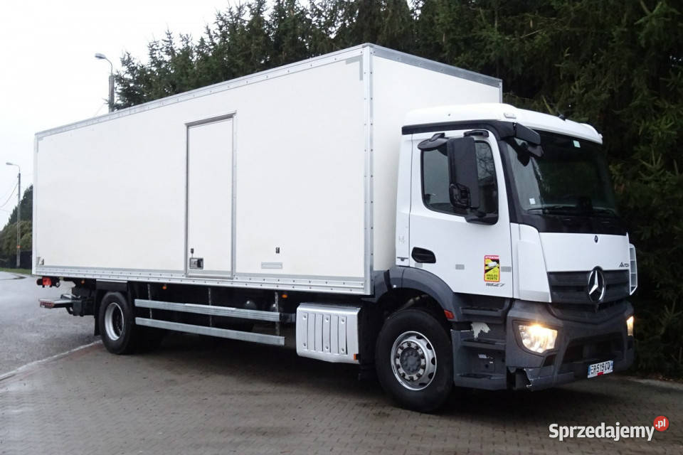 Mercedes ANTOS 1827 EURO 6 21palet winda 346 diesel Góra Kalwaria