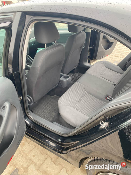 Volkswagen Jetta 16 TDI krajowy super stan światła do jazdy dziennej Warszawa sprzedam