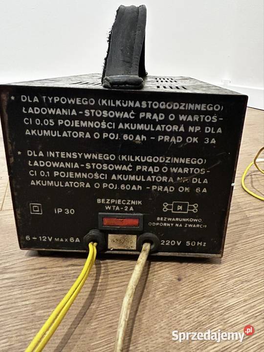 Polski prostownik 6v12v 6A 120Ah Lublin sprzedam