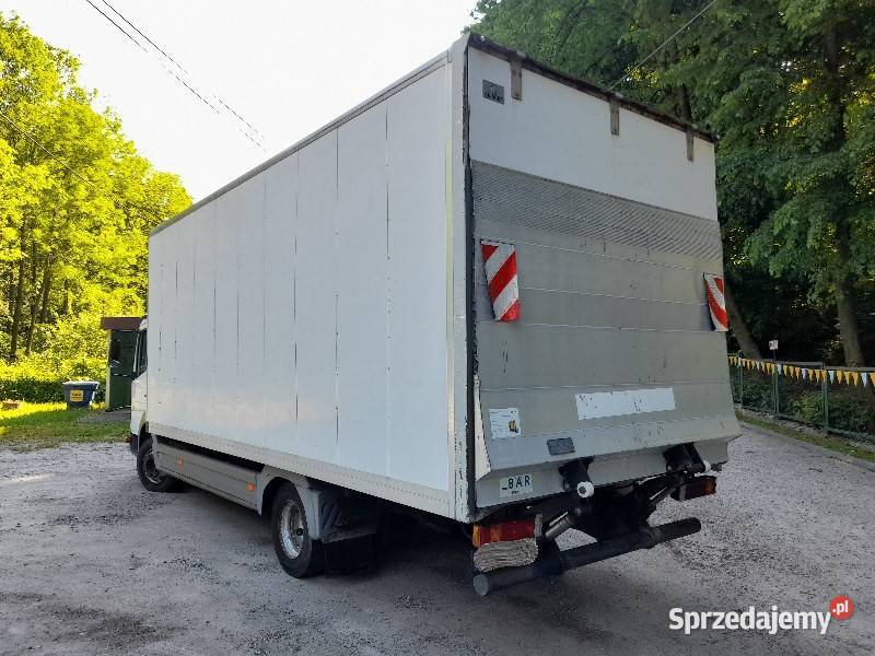 Mercedes Atego kontener winda diesel Wałbrzych