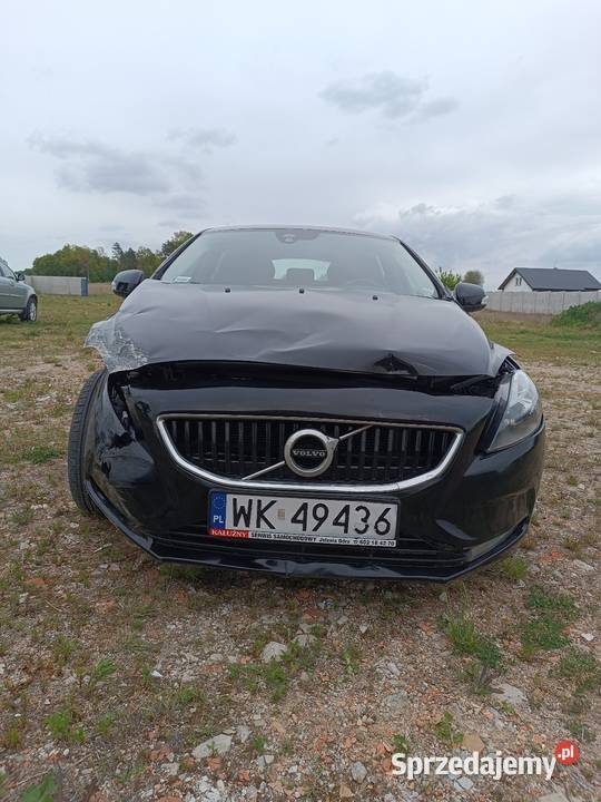VOLVO V40 2016r 20D 120 109 Płońsk